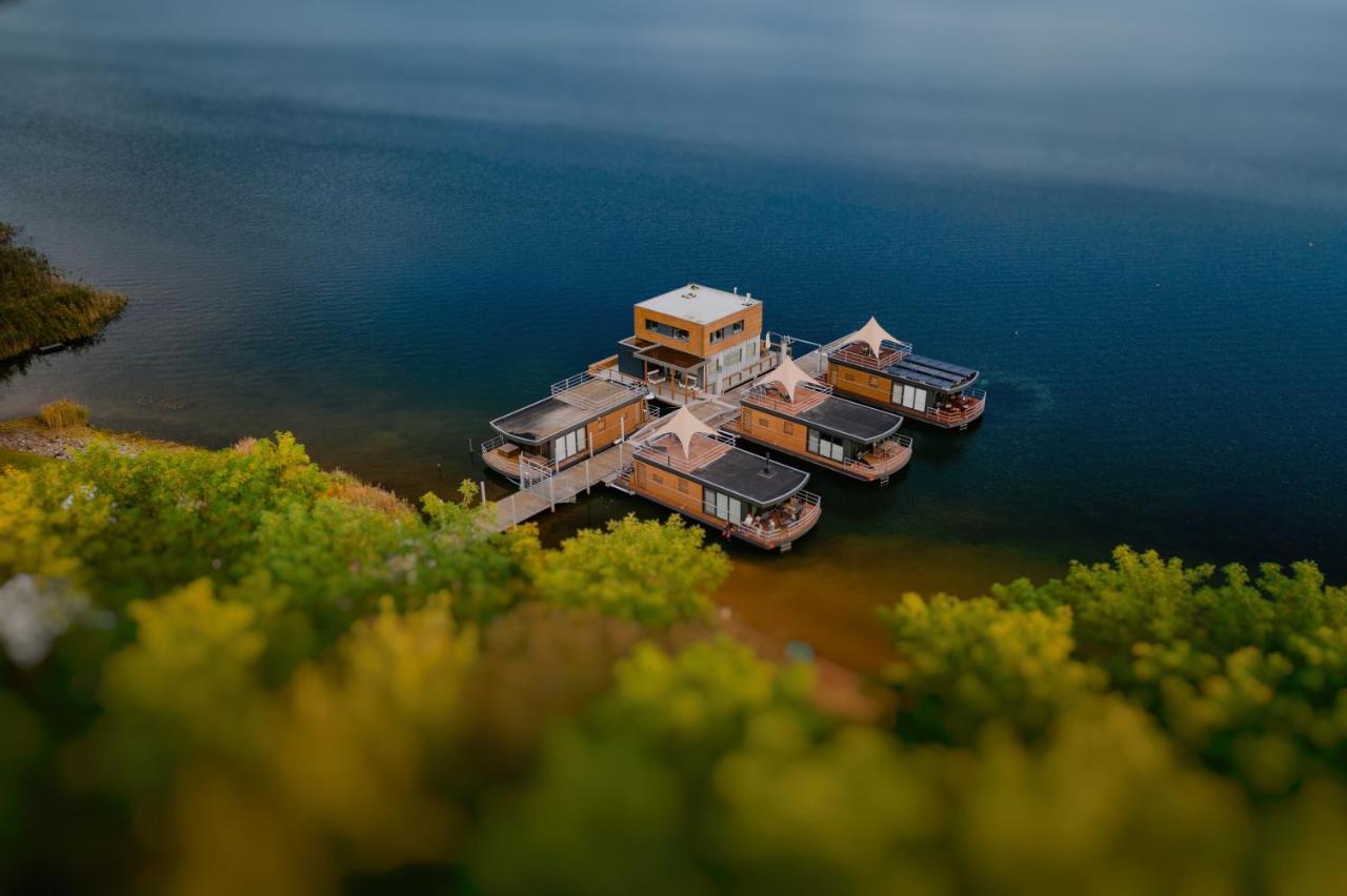 Schwimmende Ferienhaeuser Auf Dem See - Spreewald Vetschau Kültér fotó